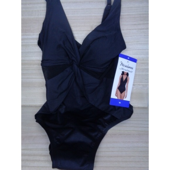 Miradonna by Miraclesuit Womens Swimsuit Black‎ Twist With Mesh Slimming 10 - Picture 4 of 6